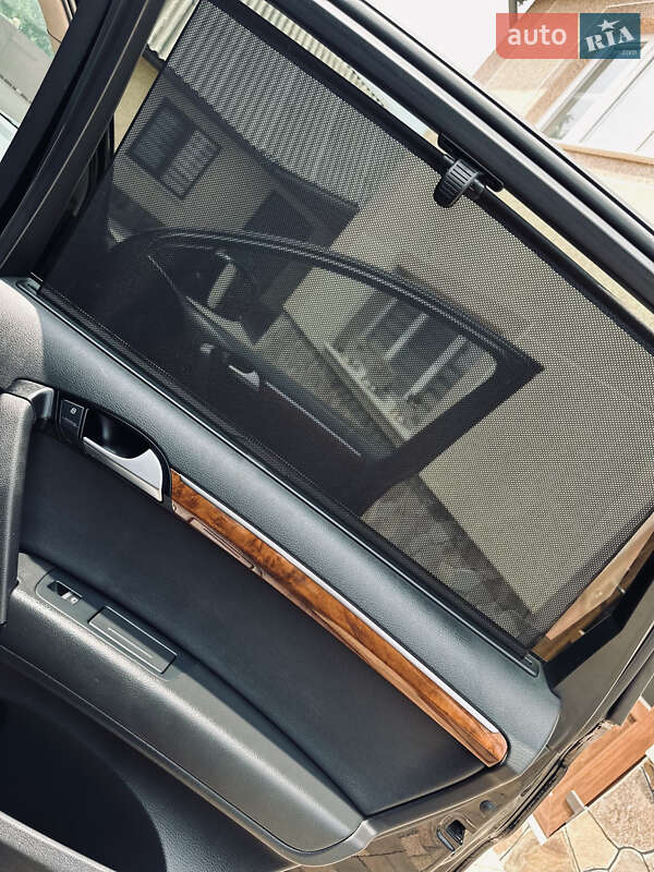 Внедорожник / Кроссовер Audi Q7 2015 в Нижней Апше