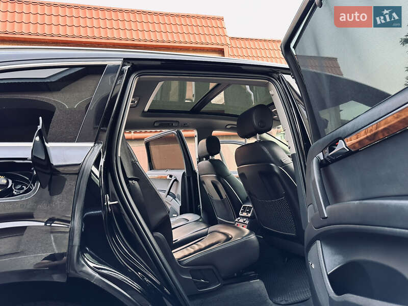 Внедорожник / Кроссовер Audi Q7 2015 в Нижней Апше