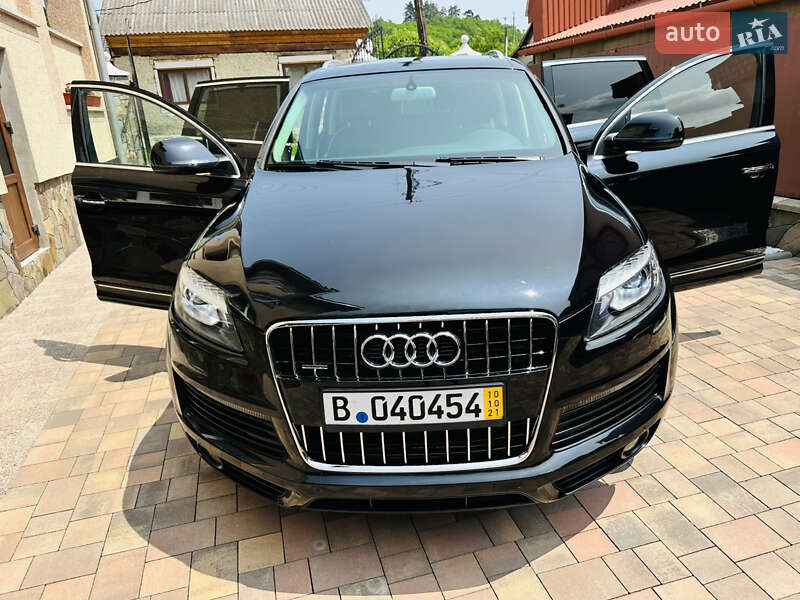 Внедорожник / Кроссовер Audi Q7 2015 в Нижней Апше