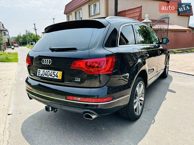 Внедорожник / Кроссовер Audi Q7 2015 в Нижней Апше