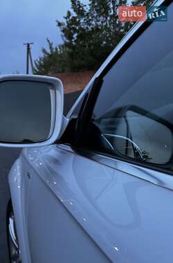 Позашляховик / Кросовер Audi Q7 2012 в 