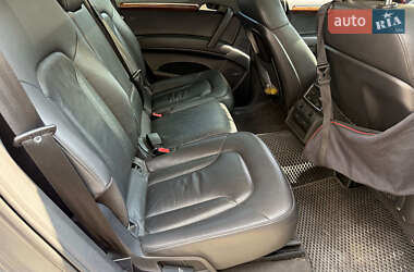 Внедорожник / Кроссовер Audi Q7 2013 в 