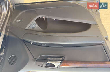Внедорожник / Кроссовер Audi Q7 2013 в 