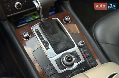 Внедорожник / Кроссовер Audi Q7 2013 в 