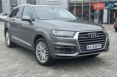 Внедорожник / Кроссовер Audi Q7 2016 в Киеве