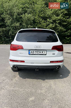 Внедорожник / Кроссовер Audi Q7 2012 в 