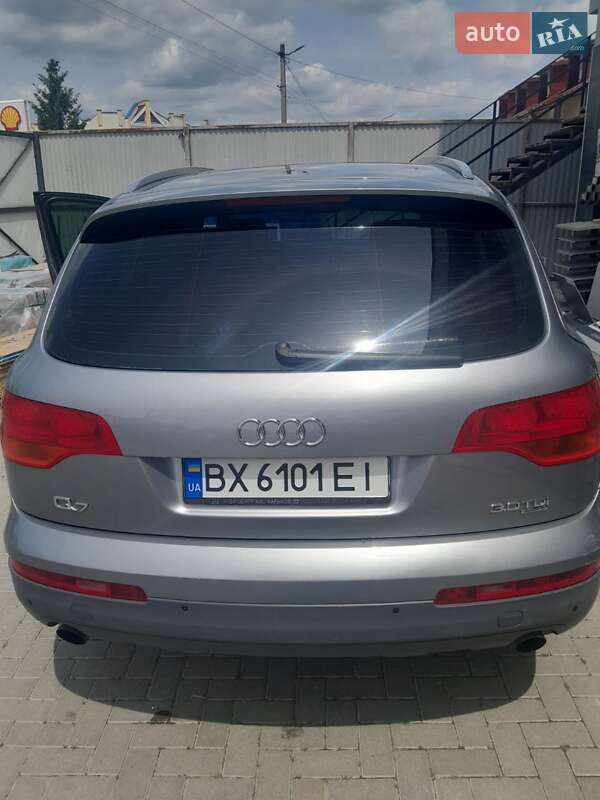 Внедорожник / Кроссовер Audi Q7 2008 в Каменец-Подольском