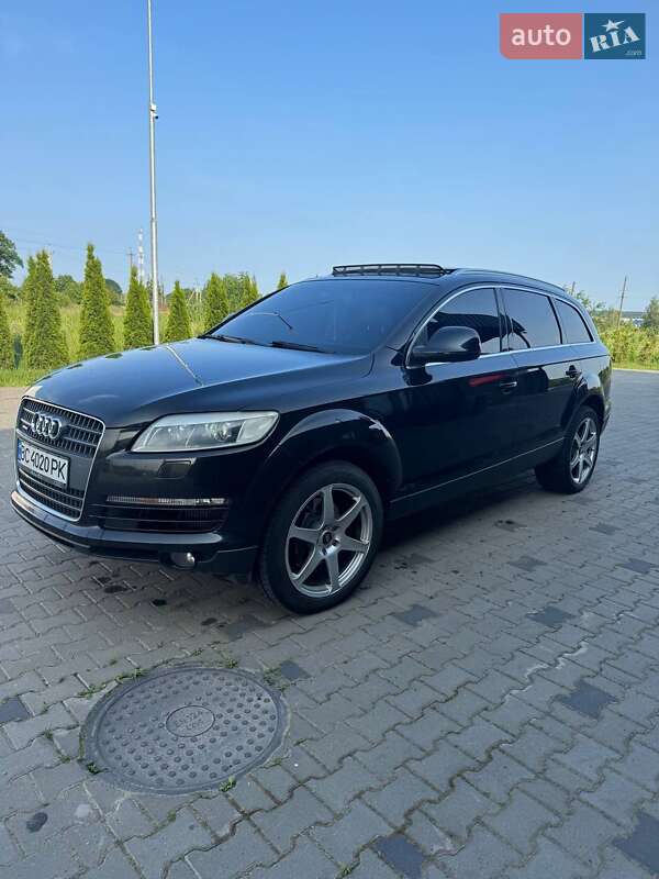 Внедорожник / Кроссовер Audi Q7 2006 в 