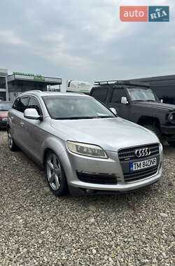 Позашляховик / Кросовер Audi Q7 2007 в Тячеві