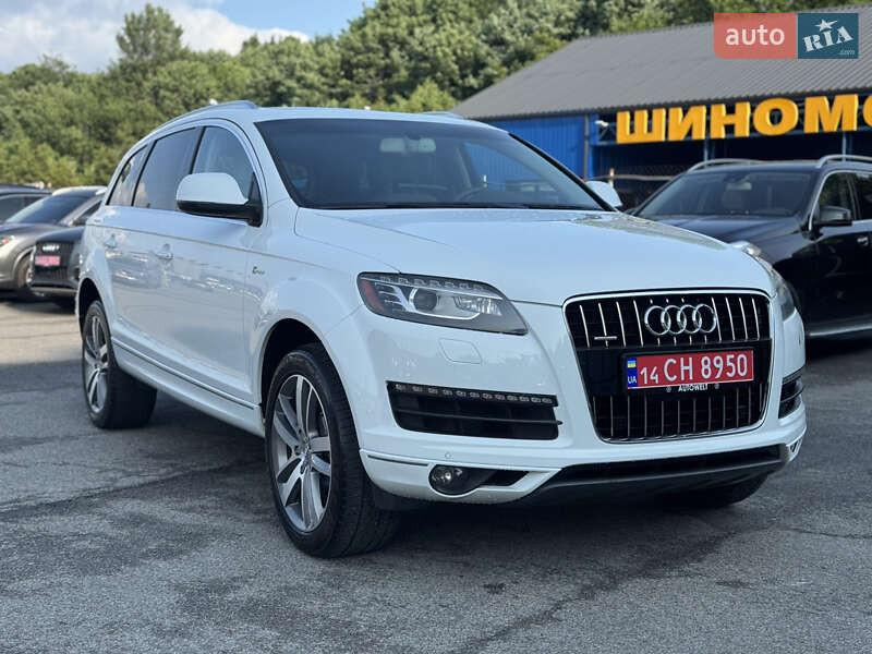 Внедорожник / Кроссовер Audi Q7 2014 в 