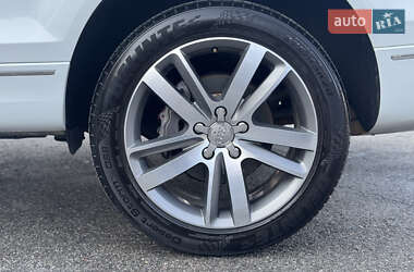 Внедорожник / Кроссовер Audi Q7 2014 в 