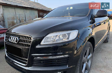 Внедорожник / Кроссовер Audi Q7 2006 в 