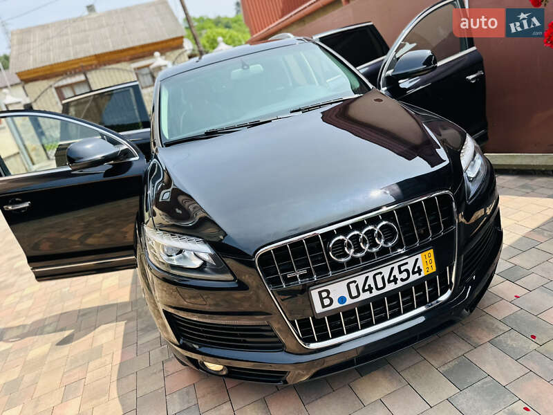 Внедорожник / Кроссовер Audi Q7 2015 в Нижней Апше