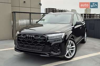 Внедорожник / Кроссовер Audi Q7 2024 в 