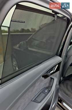 Внедорожник / Кроссовер Audi Q7 2024 в 