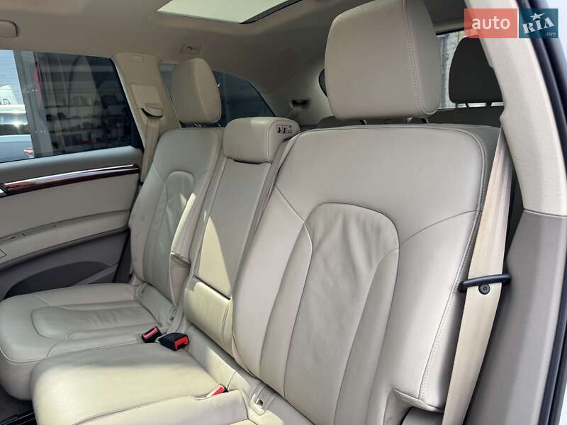Внедорожник / Кроссовер Audi Q7 2015 в Тернополе