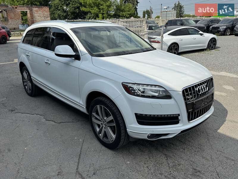 Внедорожник / Кроссовер Audi Q7 2015 в Тернополе