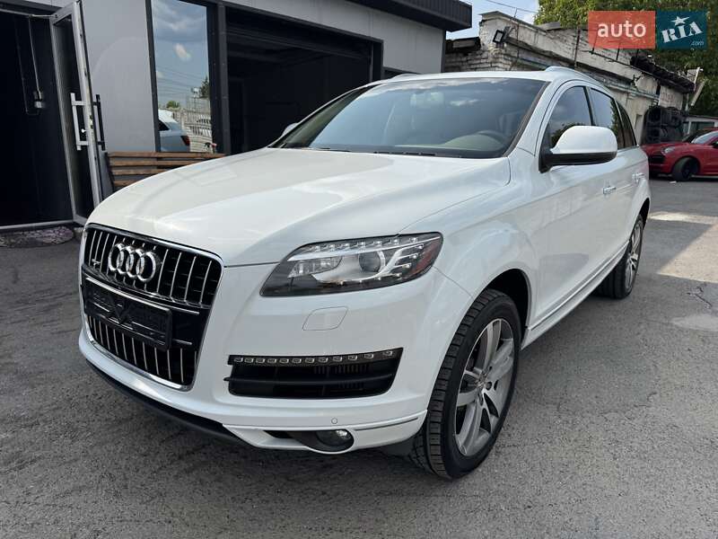 Внедорожник / Кроссовер Audi Q7 2015 в Тернополе