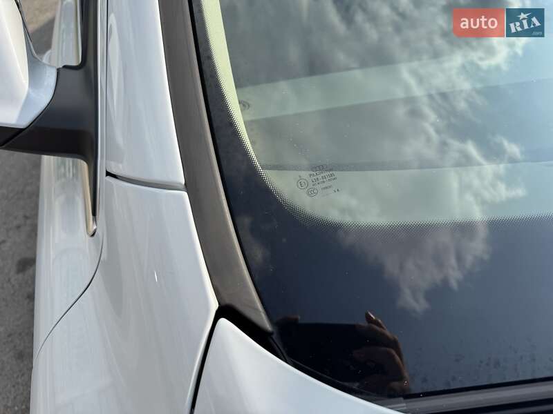 Внедорожник / Кроссовер Audi Q7 2015 в Тернополе