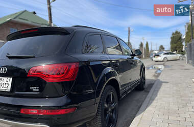 Внедорожник / Кроссовер Audi Q7 2014 в 