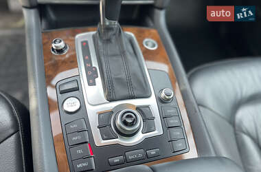 Внедорожник / Кроссовер Audi Q7 2014 в 