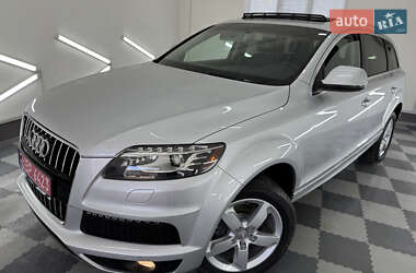 Позашляховик / Кросовер Audi Q7 2013 в 