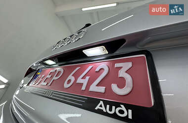 Позашляховик / Кросовер Audi Q7 2013 в 