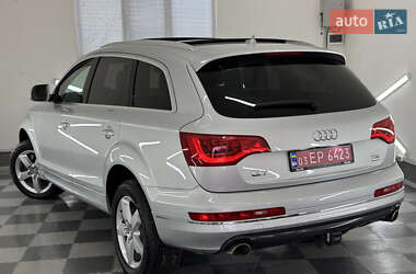 Позашляховик / Кросовер Audi Q7 2013 в 