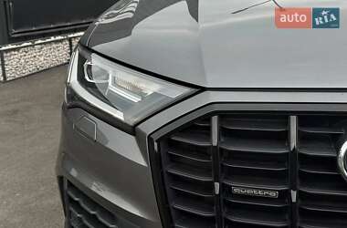 Внедорожник / Кроссовер Audi Q7 2020 в 