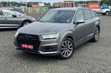 Внедорожник / Кроссовер Audi Q7 2016 в Луцке