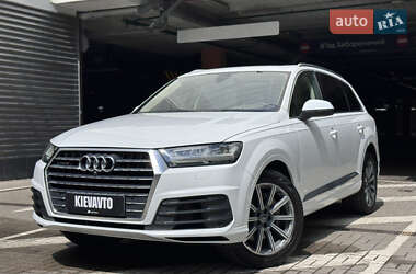 Позашляховик / Кросовер Audi Q7 2018 в Києві