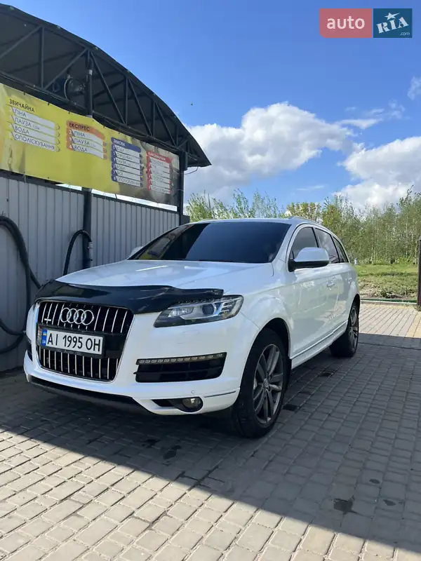 Audi Q7 2011