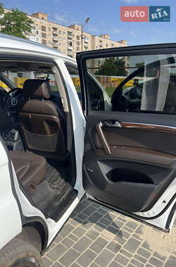 Внедорожник / Кроссовер Audi Q7 2011 в Александрие