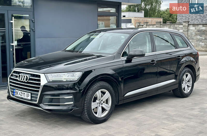Внедорожник / Кроссовер Audi Q7 2017 в Ровно фото 2 Внедорожник / Кроссовер Audi Q7 2017 в Ровно