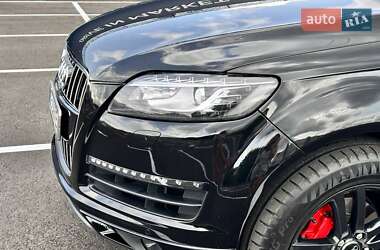Внедорожник / Кроссовер Audi Q7 2015 в 