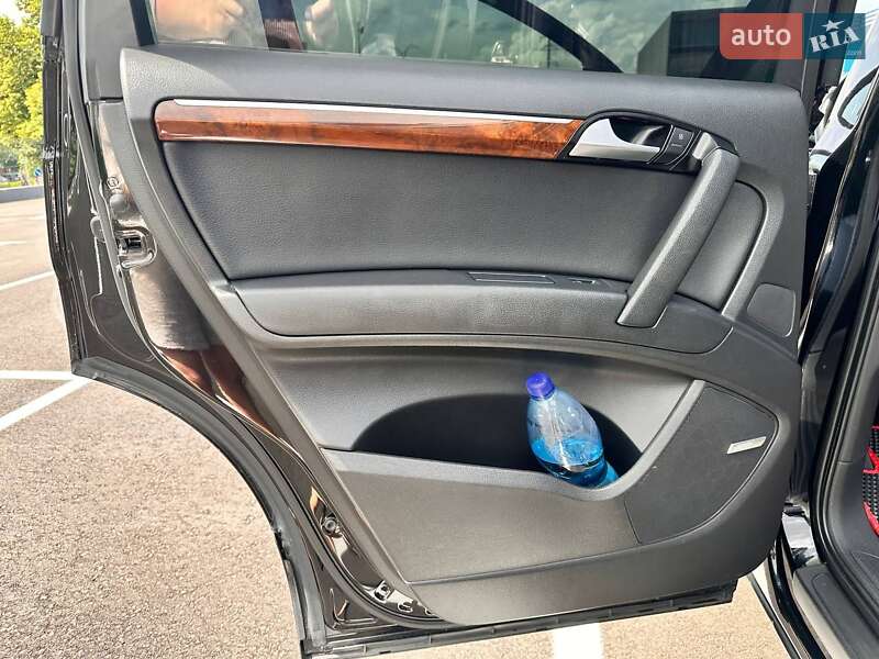 Внедорожник / Кроссовер Audi Q7 2015 в Чернигове фото 27 Внедорожник / Кроссовер Audi Q7 2015 в Чернигове