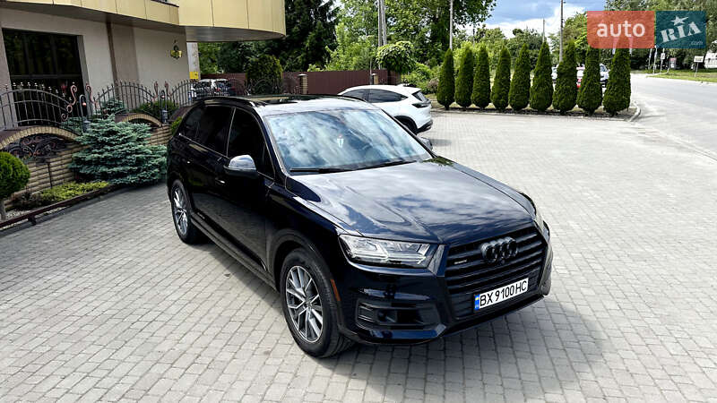 Внедорожник / Кроссовер Audi Q7 2016 в Шепетовке
