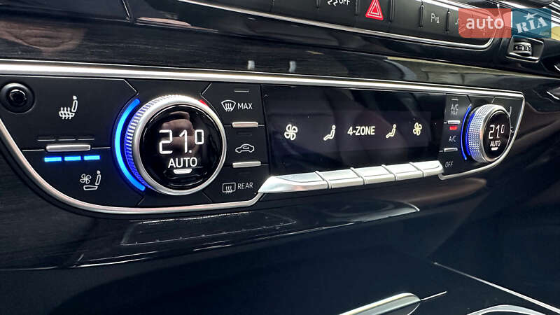 Внедорожник / Кроссовер Audi Q7 2016 в Шепетовке
