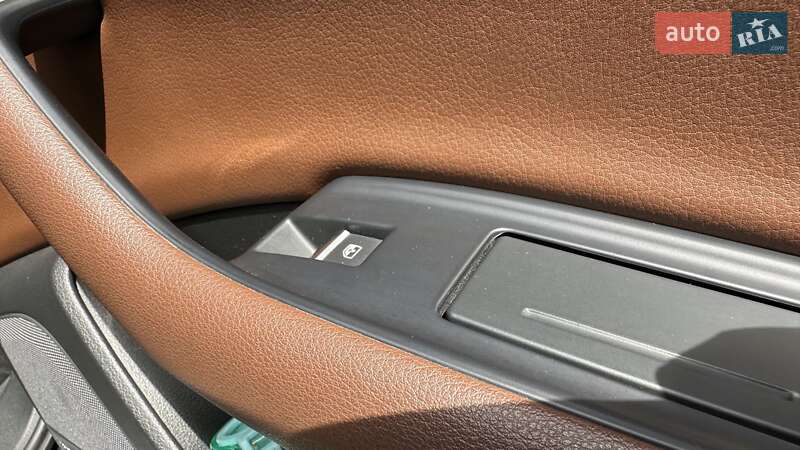 Внедорожник / Кроссовер Audi Q7 2016 в Шепетовке