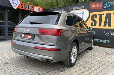 Внедорожник / Кроссовер Audi Q7 2015 в 