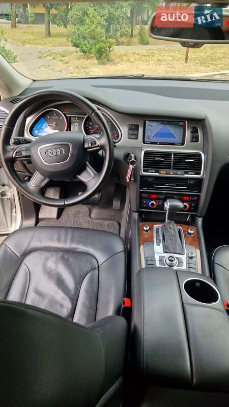 Внедорожник / Кроссовер Audi Q7 2012 в Николаеве