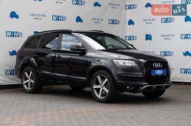 Внедорожник / Кроссовер Audi Q7 2015 в 