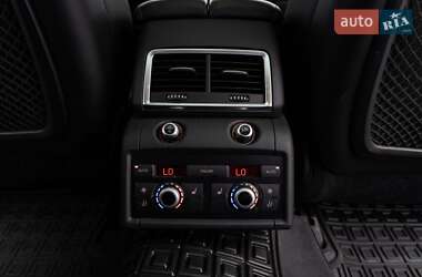 Внедорожник / Кроссовер Audi Q7 2015 в 