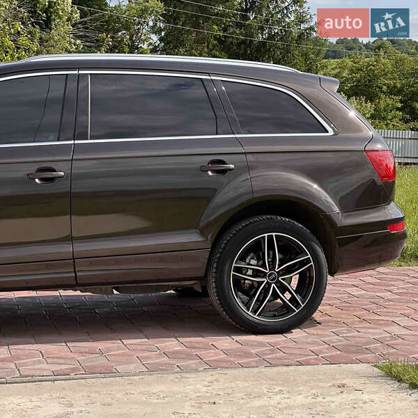 Позашляховик / Кросовер Audi Q7 2010 в Вишнівці