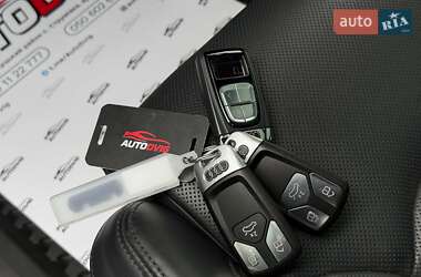 Позашляховик / Кросовер Audi Q7 2019 в 