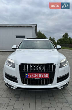 Внедорожник / Кроссовер Audi Q7 2014 в 
