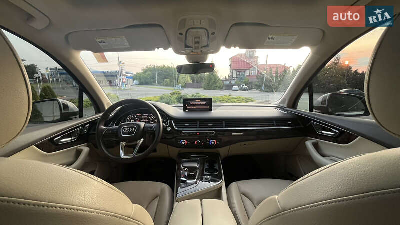 Позашляховик / Кросовер Audi Q7 2017 в Хмельницькому