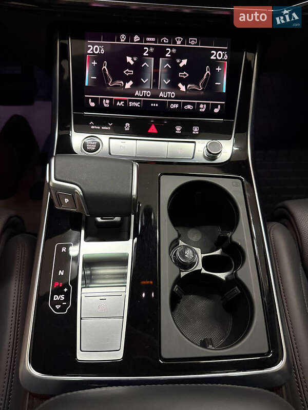 Внедорожник / Кроссовер Audi Q7 2021 в Киеве