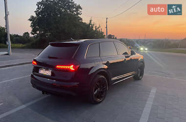 Внедорожник / Кроссовер Audi Q7 2023 в 