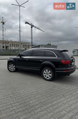 Внедорожник / Кроссовер Audi Q7 2014 в 